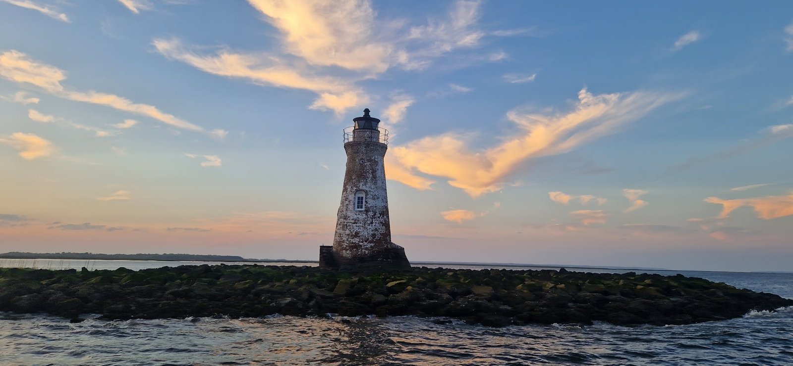 Cockspur island lighthouse